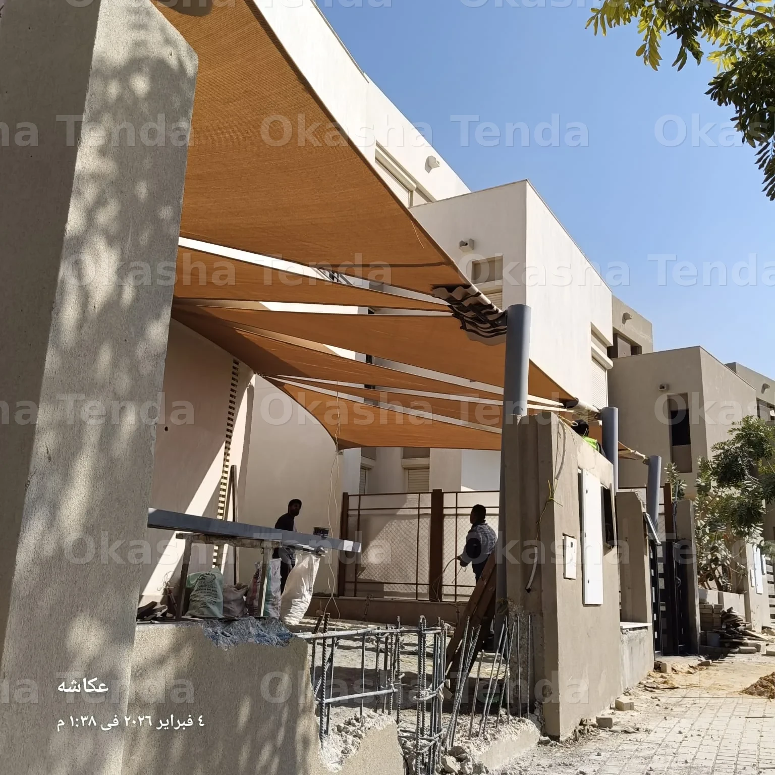 مظلات مداخل